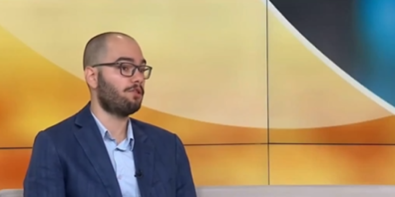 Blokaderi u kolektivnoj depresiji: Shvatili da ih narod neće, pa sami sebi prognoziraju političku sahranu na izborima (VIDEO) Blokaderi u kolektivnoj depresiji: Shvatili da ih narod neće, pa sami sebi prognoziraju političku sahranu na izborima (VIDEO)