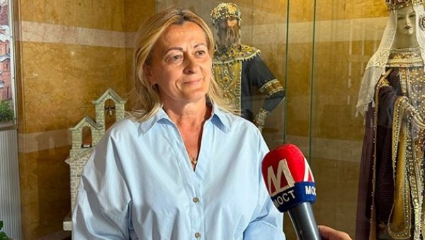 Deca sa Kosova i Metohije na moru u Baošićima Deca sa Kosova i Metohije na moru u Baošićima