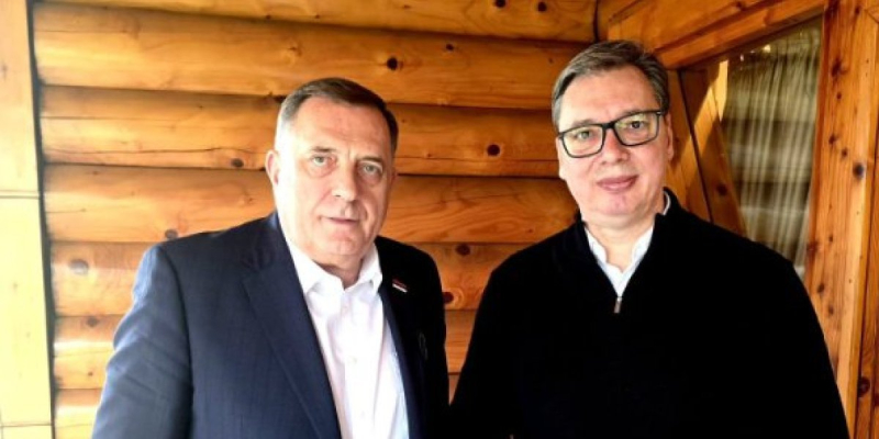 Dodik o učešću Vučića na Samitu u Kijevu: Dostojanstveno i odgovorno – posebno pozdravljam… Dodik o učešću Vučića na Samitu u Kijevu: Dostojanstveno i odgovorno – posebno pozdravljam…