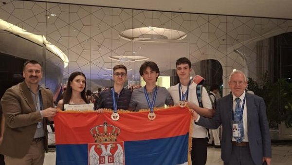 ČESTITKA HEMIČARIMA: Nastavite da nižete medalje, poručio je ministar ČESTITKA HEMIČARIMA: Nastavite da nižete medalje, poručio je ministar