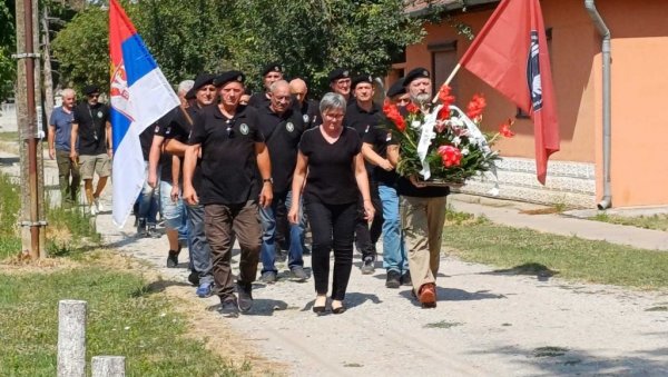 Gest vredan divljenja: Veterani obezbedili ogrev i pokrenuli akciju za spomenik saborcu Gest vredan divljenja: Veterani obezbedili ogrev i pokrenuli akciju za spomenik saborcu