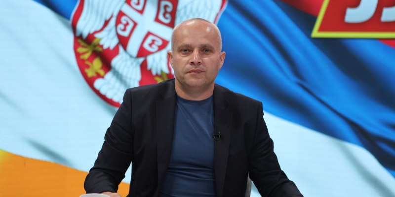 Monstruoznije ne može: Blokaderi došli na kuću majke Krsta Janjuševića – Zbog onoga što su joj rekli, ovo je uradio (VIDEO) Monstruoznije ne može: Blokaderi došli na kuću majke Krsta Janjuševića – Zbog onoga što su joj rekli, ovo je uradio (VIDEO)