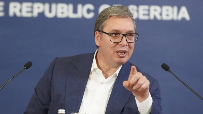 Nadljudska borba Vučića protiv poskupljenja: Država preuzima udarac da zaštiti džep građana! Nadljudska borba Vučića protiv poskupljenja: Država preuzima udarac da zaštiti džep građana!