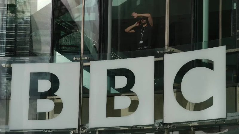 Ni Britanci im više ne veruju! BBC masovno gubi publiku, narod prepoznao lažove! Ni Britanci im više ne veruju! BBC masovno gubi publiku, narod prepoznao lažove!