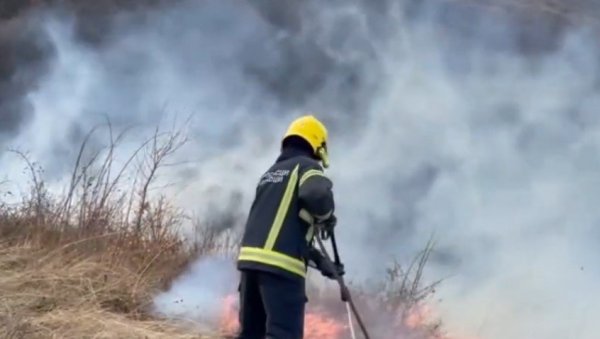 OGLASILI SE IZ MUP-a: Ovaj deo Srbije trenutno u najvećem riziku od požara OGLASILI SE IZ MUP-a: Ovaj deo Srbije trenutno u najvećem riziku od požara
