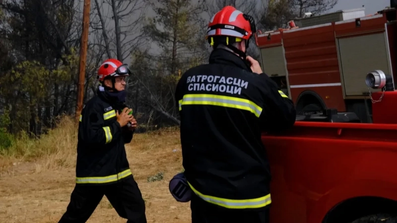 Povećan broj požara u Srbiji: Samo jedna varnica može da izazove tragediju i veliku štetu Povećan broj požara u Srbiji: Samo jedna varnica može da izazove tragediju i veliku štetu