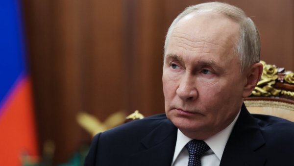 Putin: Rusija jedna od retkih zemalja koja samostalno proizvodi sirovine za naoružanje Putin: Rusija jedna od retkih zemalja koja samostalno proizvodi sirovine za naoružanje