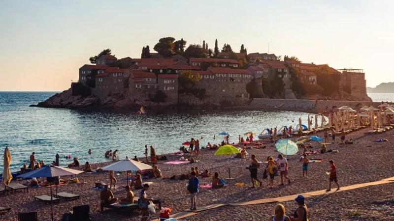 Sveti Stefan je konačno otvoren – kakav luksuz nudi gostima nakon višegodišnje pauze Sveti Stefan je konačno otvoren – kakav luksuz nudi gostima nakon višegodišnje pauze