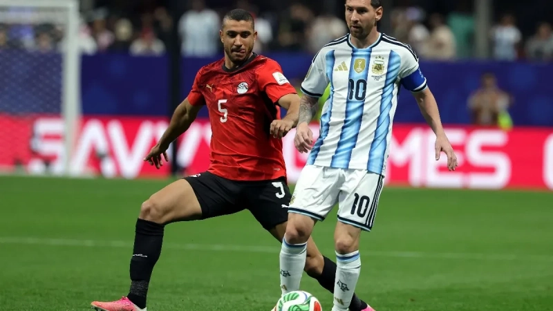 UŽIVOArgentina – Egipat: Mesi nije pogodio penal! Golman Egipćana čuda čini – 0:1 UŽIVOArgentina – Egipat: Mesi nije pogodio penal! Golman Egipćana čuda čini – 0:1