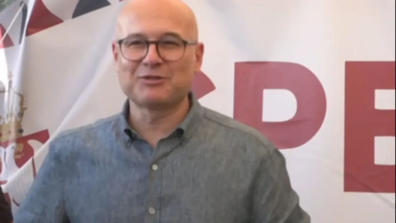 Ujedinjena Srbija je nepobediva! Miloš Vučević u Jagodini: Dok drugi ruše, mi gradimo i pobeđujemo! Ujedinjena Srbija je nepobediva! Miloš Vučević u Jagodini: Dok drugi ruše, mi gradimo i pobeđujemo!