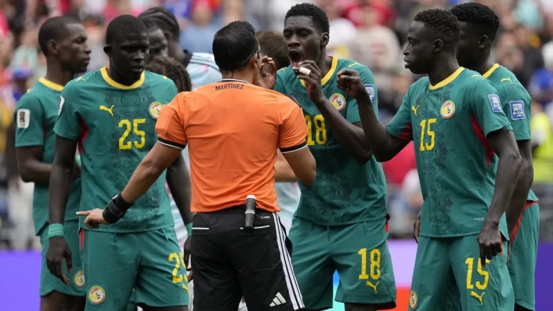 Vreme je za rastanak: Senegalci posle eliminacije sa Mundijala otpustili selektora Vreme je za rastanak: Senegalci posle eliminacije sa Mundijala otpustili selektora