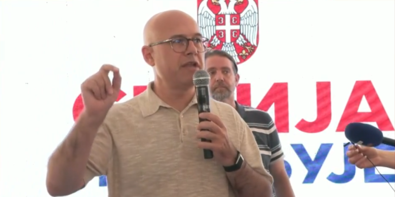 Vučević zagrmeo: Bez probuđene i snažne Šumadije, nema ni snažne Srbije Vučević zagrmeo: Bez probuđene i snažne Šumadije, nema ni snažne Srbije