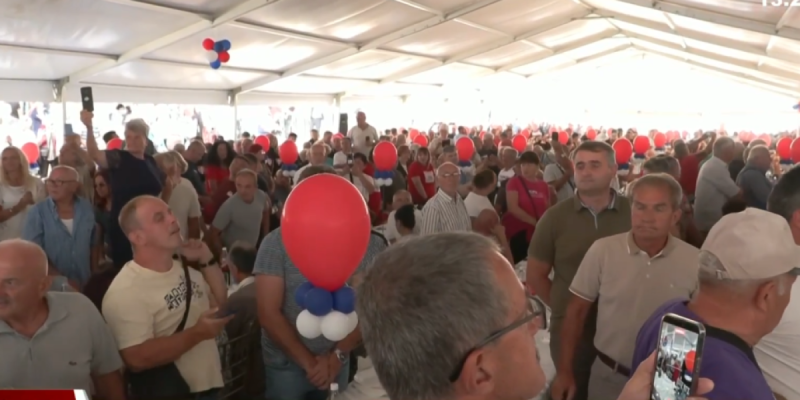 Vučević zagrmeo: Bez probuđene i snažne Šumadije, nema ni snažne Srbije
