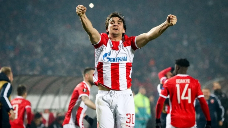 Zvezda 2017. protiv Zvezde 2026. – ko bi pobedio? Miljenik „delija“ nema dilemu: Ta ekipa je imala nešto posebno Zvezda 2017. protiv Zvezde 2026. – ko bi pobedio? Miljenik „delija“ nema dilemu: Ta ekipa je imala nešto posebno