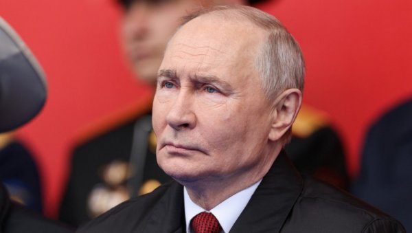 „NEĆEMO SE ODREĆI PRINCIPA NARODNE VLASTI“ Putin: Ruske snage neće izneveriti zemlju „NEĆEMO SE ODREĆI PRINCIPA NARODNE VLASTI“ Putin: Ruske snage neće izneveriti zemlju