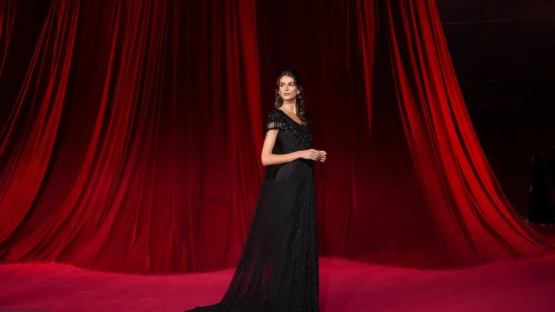 Nije samo lepotica: Ćerka supermodela otkrila šta još ume, šokirala ceo svet talentom! Nije samo lepotica: Ćerka supermodela otkrila šta još ume, šokirala ceo svet talentom!