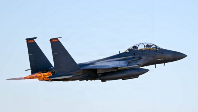Olupina aviona F-15E Strike Eagle u rukama Irana kao ratni trofej