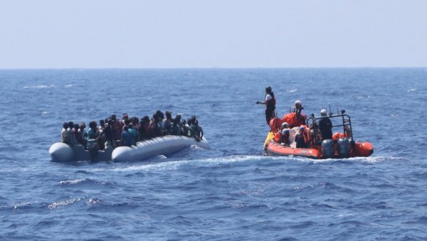 Počinje primena novih pravila pakta o prebacivanju migranata iz zemalja Evropske unije Počinje primena novih pravila pakta o prebacivanju migranata iz zemalja Evropske unije