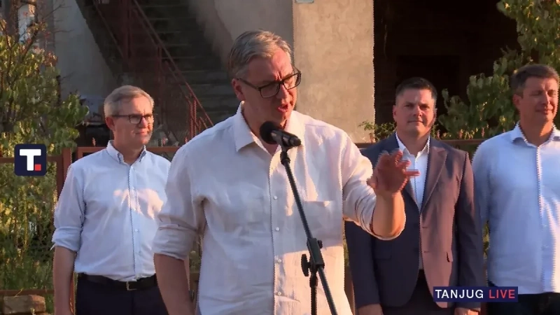 „Pričali su da smo nestali, a sad više nije tako lako?!“ Vučić urnisao blokadere! „Pričali su da smo nestali, a sad više nije tako lako?!“ Vučić urnisao blokadere!