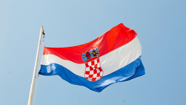 Trećina Hrvata ne može da priušti sebi najmanje sedmodnevni godišnji odmor Trećina Hrvata ne može da priušti sebi najmanje sedmodnevni godišnji odmor