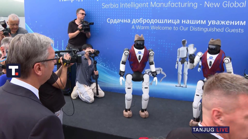 Roboti