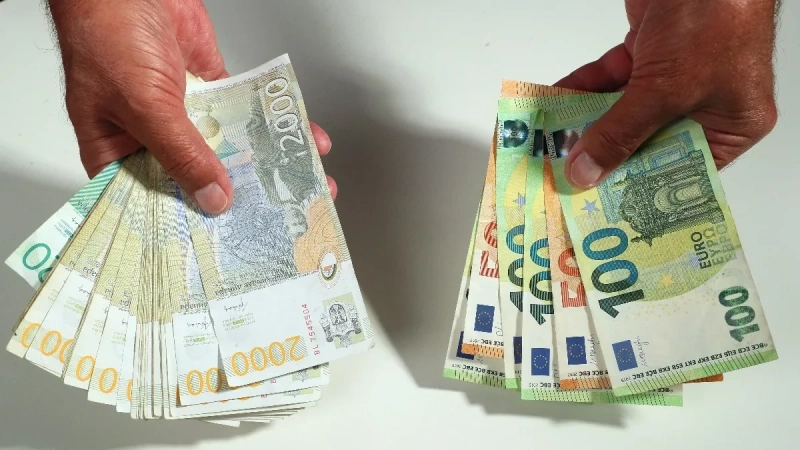 Isplata septembarskih penzija počinje 2. oktobra, novac prvo samostalcima Isplata septembarskih penzija počinje 2. oktobra, novac prvo samostalcima