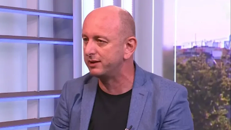 Knežević žestoko udario na Srdanovića: Izbori su im izgubljeni, već se spremaju za ulice! (VIDEO) Knežević žestoko udario na Srdanovića: Izbori su im izgubljeni, već se spremaju za ulice! (VIDEO)