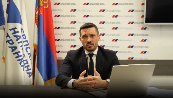 „PENZIONERI ZASLUŽUJU DA ZNAJU ISTINU“ Ognjenović: Pozivam vas da 25. oktobra odlučite da li ste za sigurnost ili oporezivanje penzija „PENZIONERI ZASLUŽUJU DA ZNAJU ISTINU“ Ognjenović: Pozivam vas da 25. oktobra odlučite da li ste za sigurnost ili oporezivanje penzija
