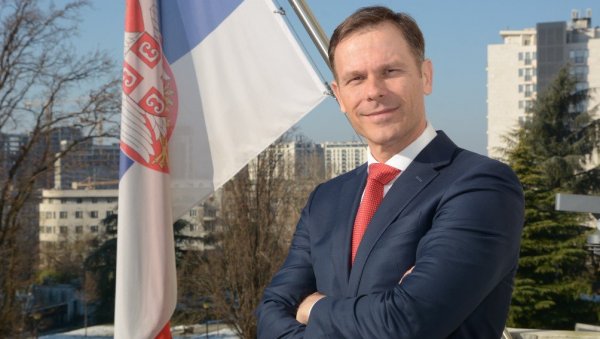 SJAJNA VEST ZA GRAĐANE Ministar Mali potvrdio: „Stiže 6.000 dinara“ SJAJNA VEST ZA GRAĐANE Ministar Mali potvrdio: „Stiže 6.000 dinara“