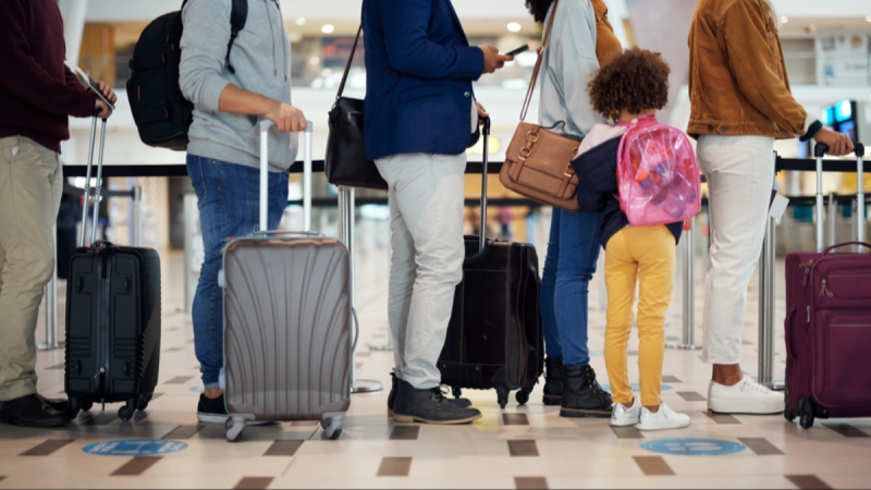 Srbija od turizma prihodovala 1,618 milijardi evra: Evo iz kojih zemalja nam dolazi najviše gostiju Srbija od turizma prihodovala 1,618 milijardi evra: Evo iz kojih zemalja nam dolazi najviše gostiju