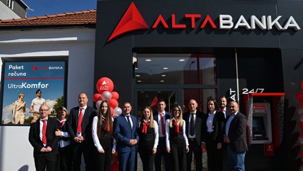 USPEH KOJI SE DELI: ALTA banka otvorila prvu ekspozituru u Užicu uz podršku lokalnoj zajednici USPEH KOJI SE DELI: ALTA banka otvorila prvu ekspozituru u Užicu uz podršku lokalnoj zajednici