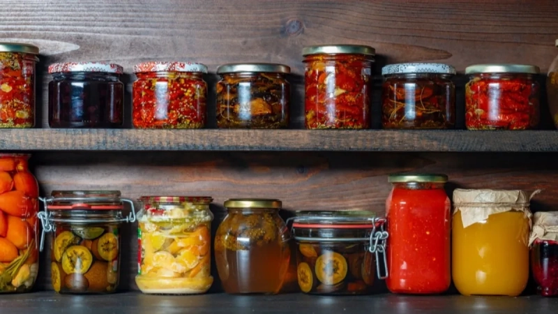 Zimnica ove godine skuplja: Paprika, krastavac i paradajz poskupeli 20 odsto Zimnica ove godine skuplja: Paprika, krastavac i paradajz poskupeli 20 odsto