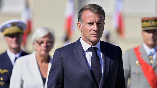 GORI JELISEJSKA PALATA: Makron postavio Marin le Pen na mesto: „Zbog tvojih bolesnih ideja poginuće Evropa!“ GORI JELISEJSKA PALATA: Makron postavio Marin le Pen na mesto: „Zbog tvojih bolesnih ideja poginuće Evropa!“