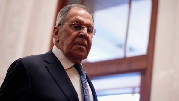 Lavrov: Evropa popustljiva prema oživljavanju nacizma Lavrov: Evropa popustljiva prema oživljavanju nacizma