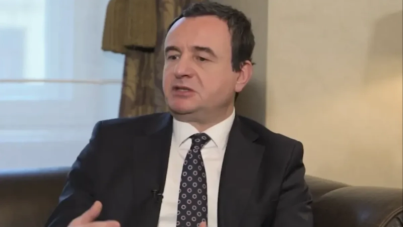 Minut do 12 za Kurtija! Priština pred potpunim haosom, predsednika nema, Hag zapalio ulice, a ponoć donosi politički zemljotres Minut do 12 za Kurtija! Priština pred potpunim haosom, predsednika nema, Hag zapalio ulice, a ponoć donosi politički zemljotres