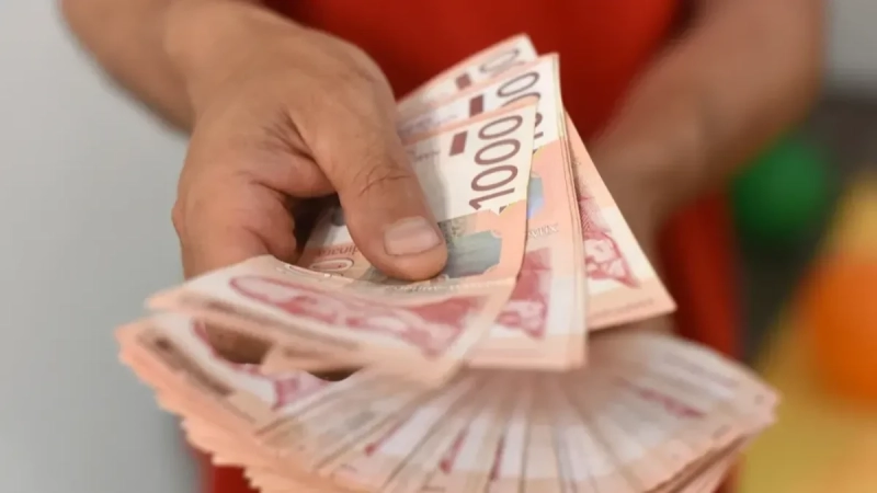 Novu pomoć od 2.500 dinara penzioneri će moći da preuzmu 15. oktobra: Važno obaveštenje za ovu grupu građana Novu pomoć od 2.500 dinara penzioneri će moći da preuzmu 15. oktobra: Važno obaveštenje za ovu grupu građana
