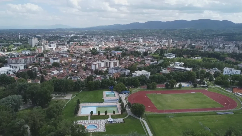 Paprene cene nekretnina u Čačku: Stanovi u starogradnji ne padaju ispod 1.200 evra po kvadratu, a novi idu i preko 2.500 Paprene cene nekretnina u Čačku: Stanovi u starogradnji ne padaju ispod 1.200 evra po kvadratu, a novi idu i preko 2.500