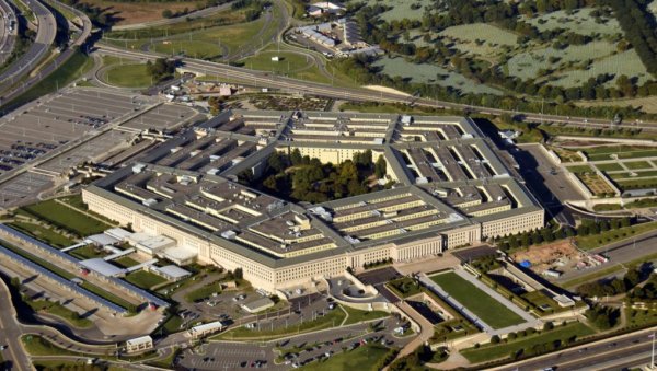 Pentagon prekinuo korišćenje AI alata kompanije Antropik Pentagon prekinuo korišćenje AI alata kompanije Antropik